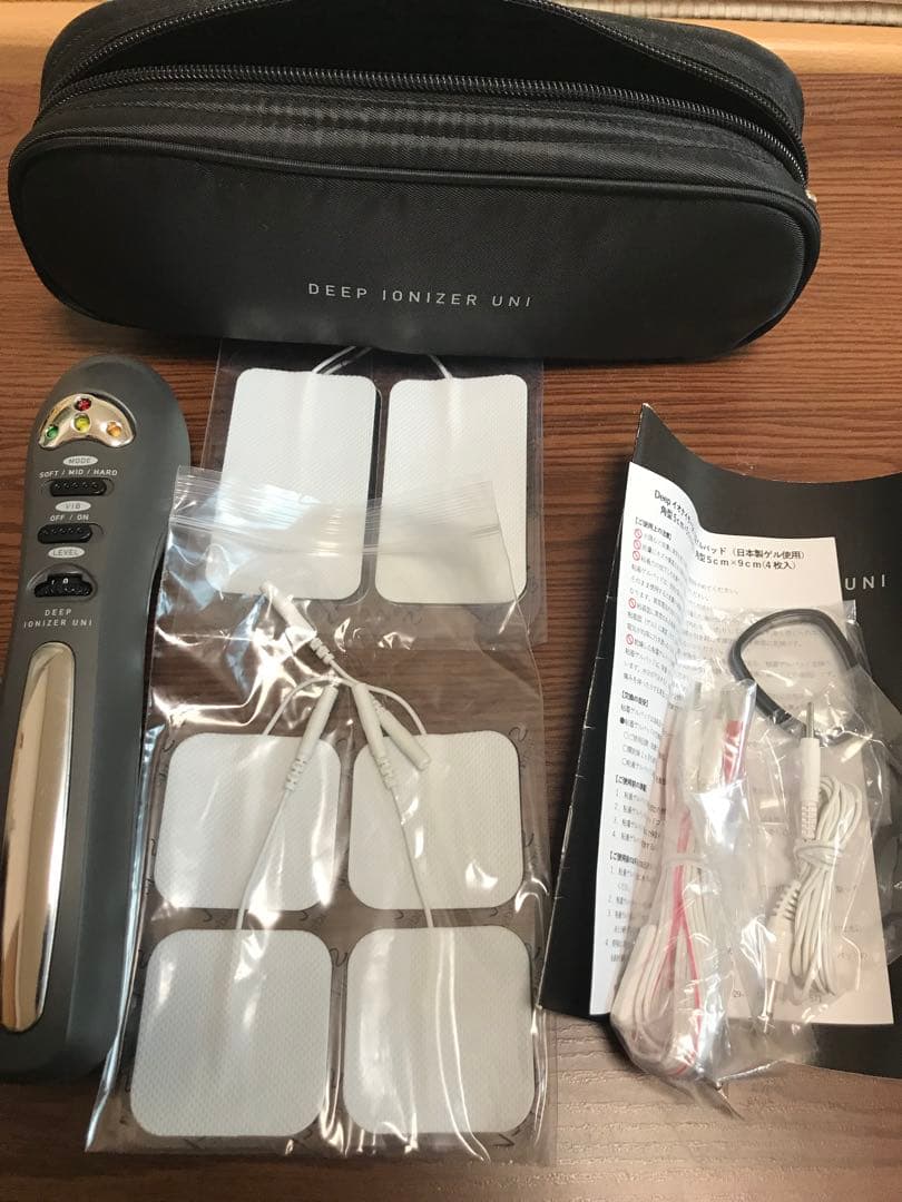 EBM 美容機器　DeepイオナイザーUni