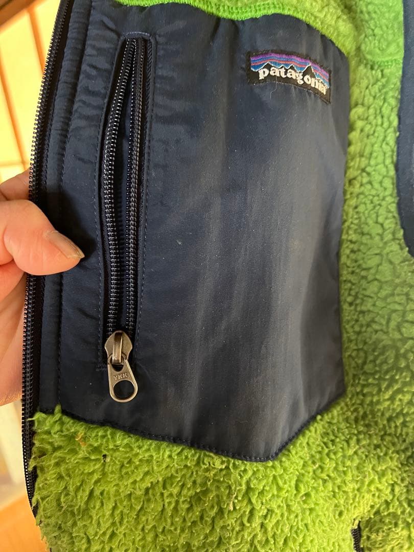 パタゴニア　ベストMサイズ