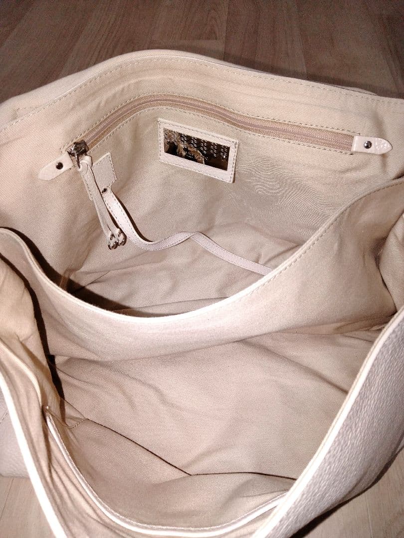 ザネラート ポスティーナ レザー ハンドバッグ