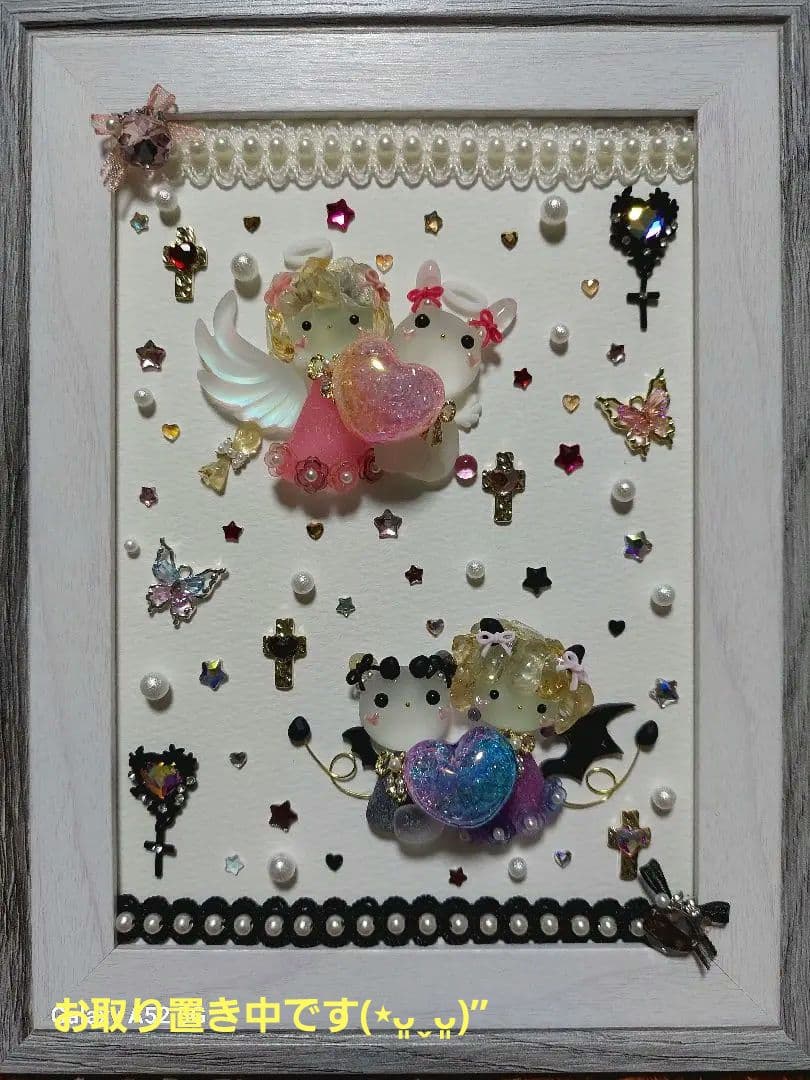 シーグラスアート 天使ちゃんと悪魔ちゃん♪お取り置き中です(⋆ᴗ͈ˬᴗ͈)”