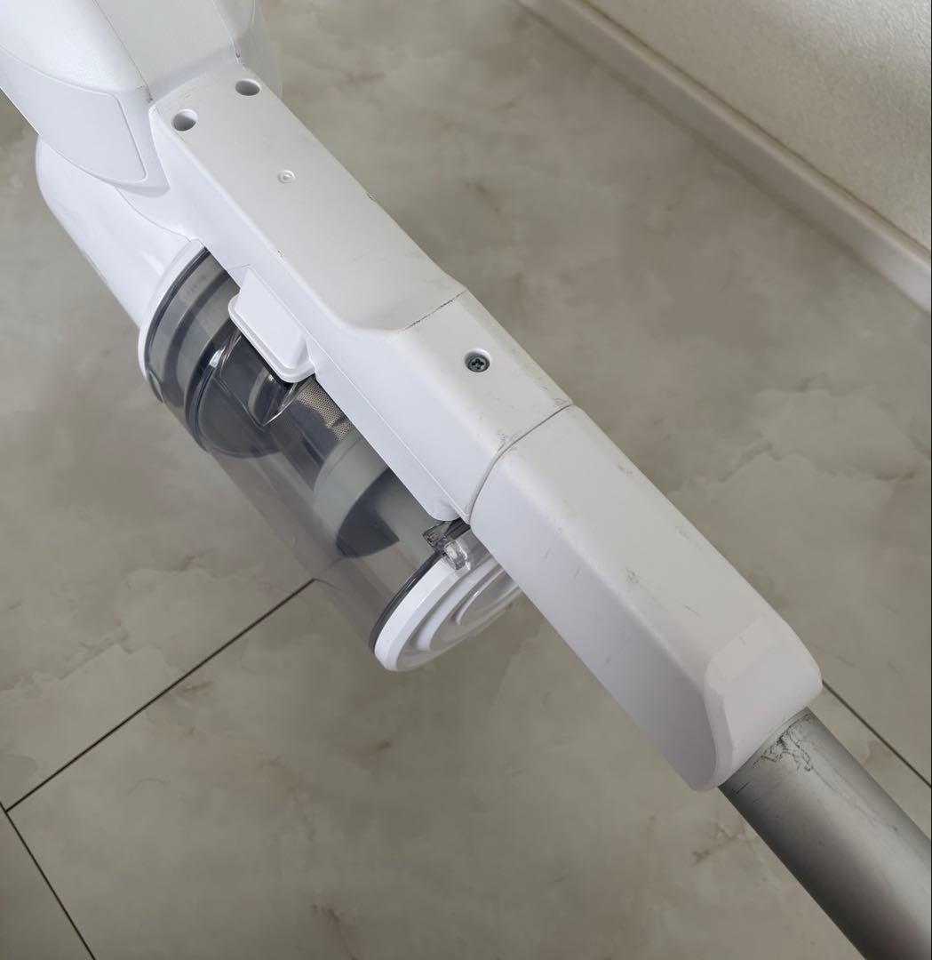 未使用・保証付★Panasonic スティッククリーナー MC-SBV01-W