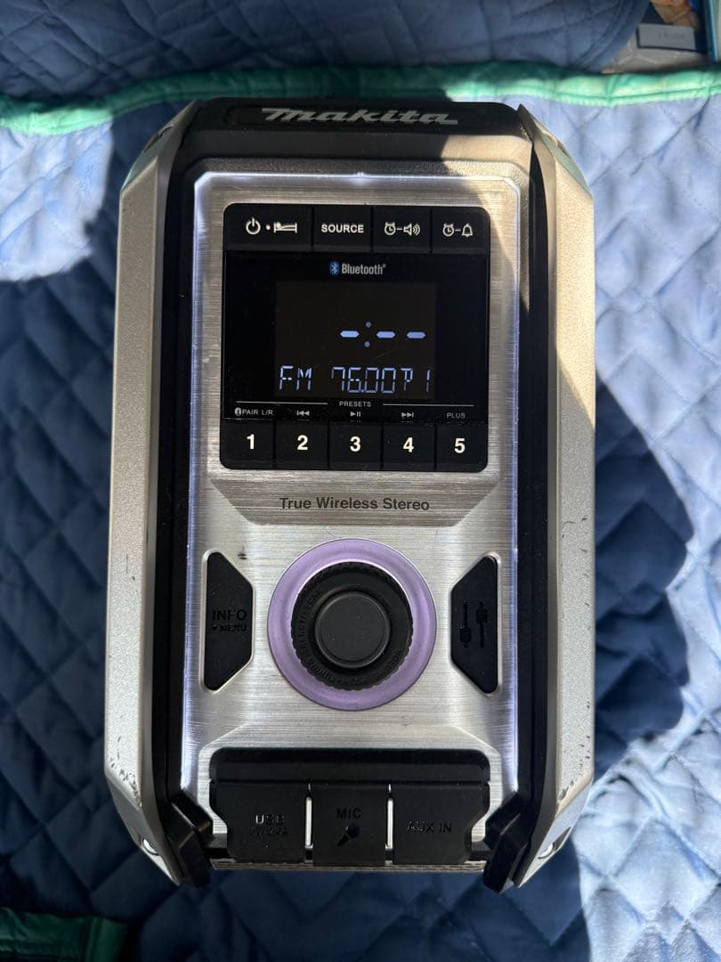 マキタ　ワイヤレススピーカー　mr113