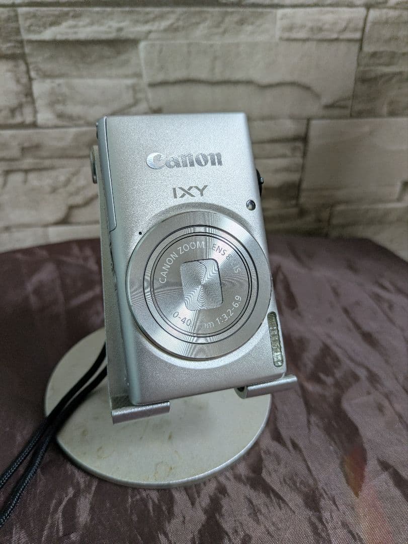 【箱付】Canon IXY90F コンパクトデジタルカメラ シルバー