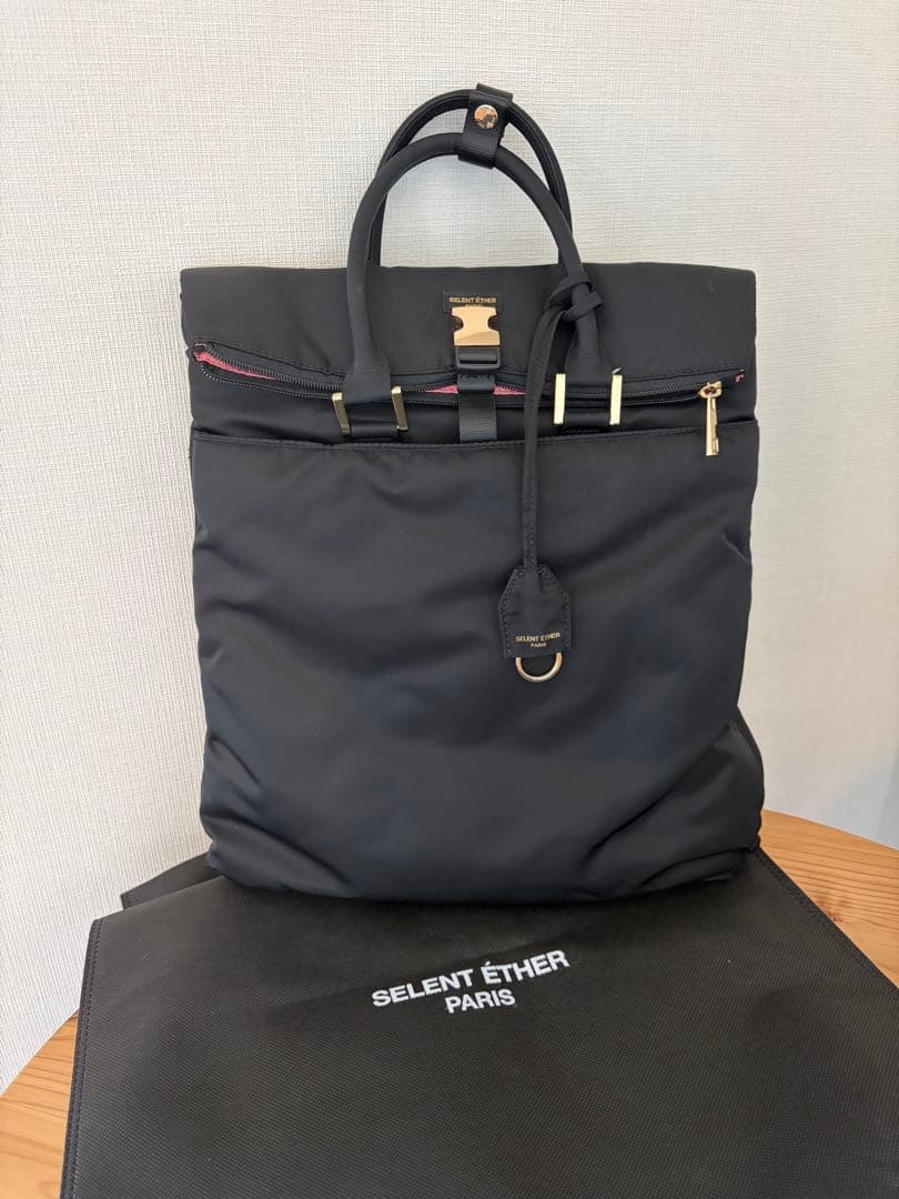 CARRY30 Gold Black 【SELENT ÉTHER PARIS】