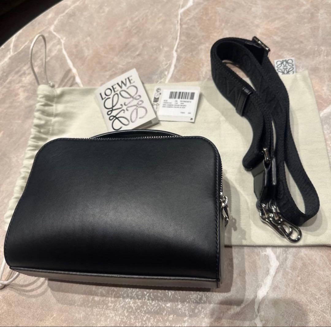 ロエベ　カメラバッグ