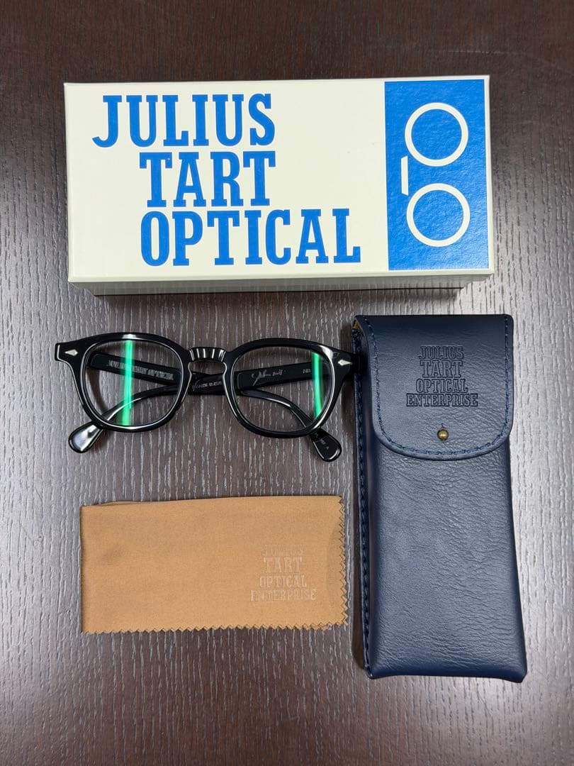 【美品】JULIUS TART OPTICAL AR 48□24 黒