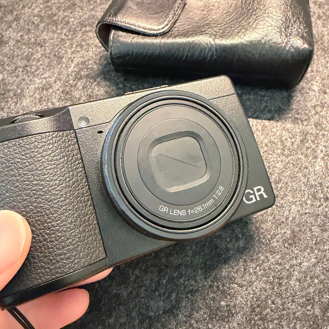 デジタルカメラ RICOH GR iiix sum.