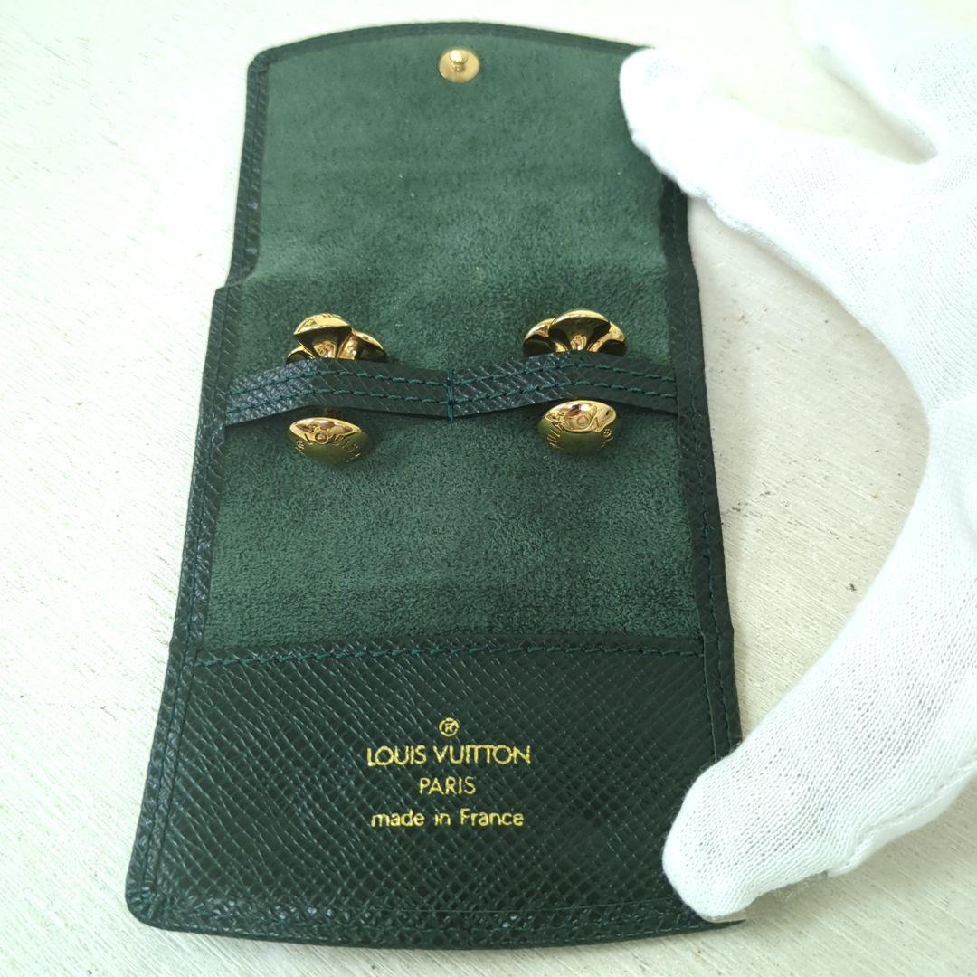 ルイヴィトン ブドン ドゥマンシェットブーケドクルー カフリンク M30564