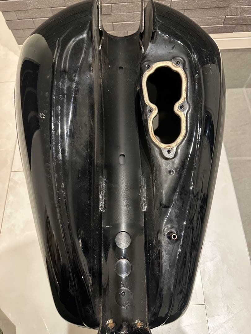 【スポーツスター】純正タンク　4.5ガロン　インジェクション　07年以降適合