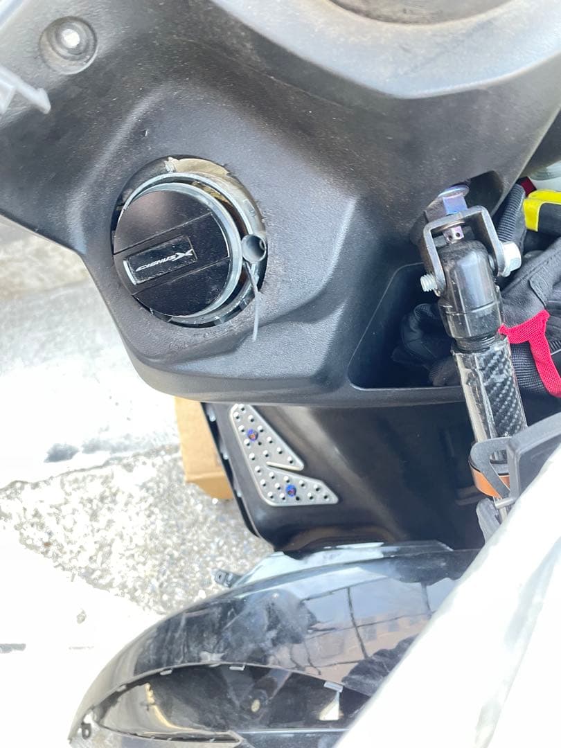 シグナス　りょう　カーボン部品