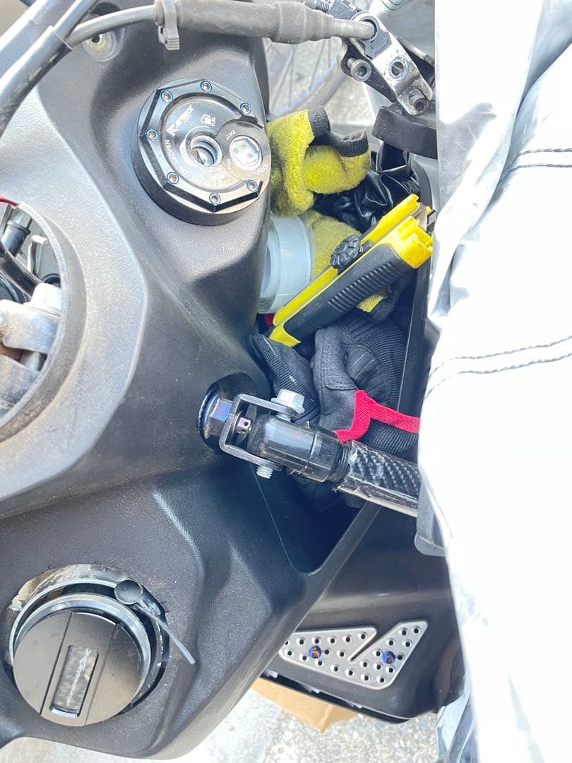 シグナス　りょう　カーボン部品