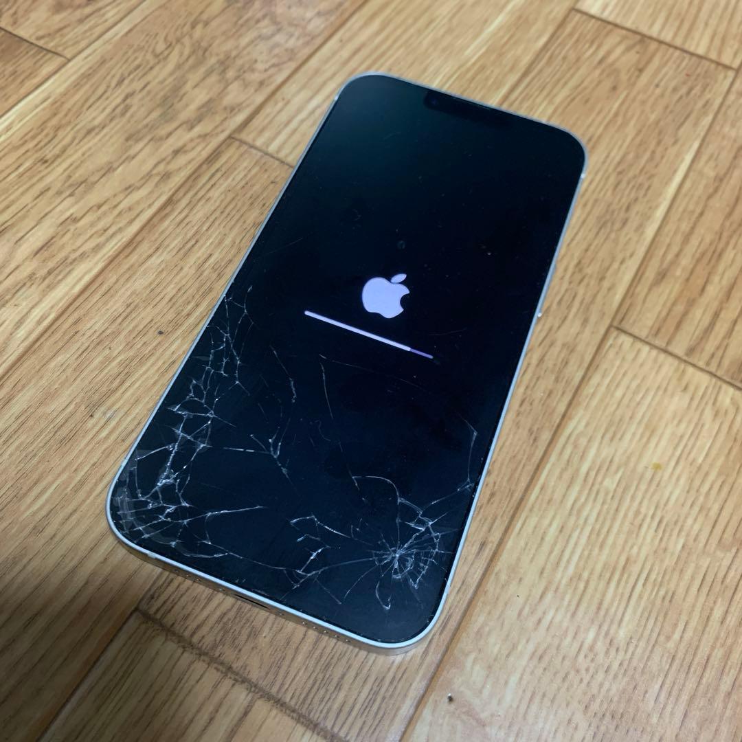 iPhone 13 ホワイト