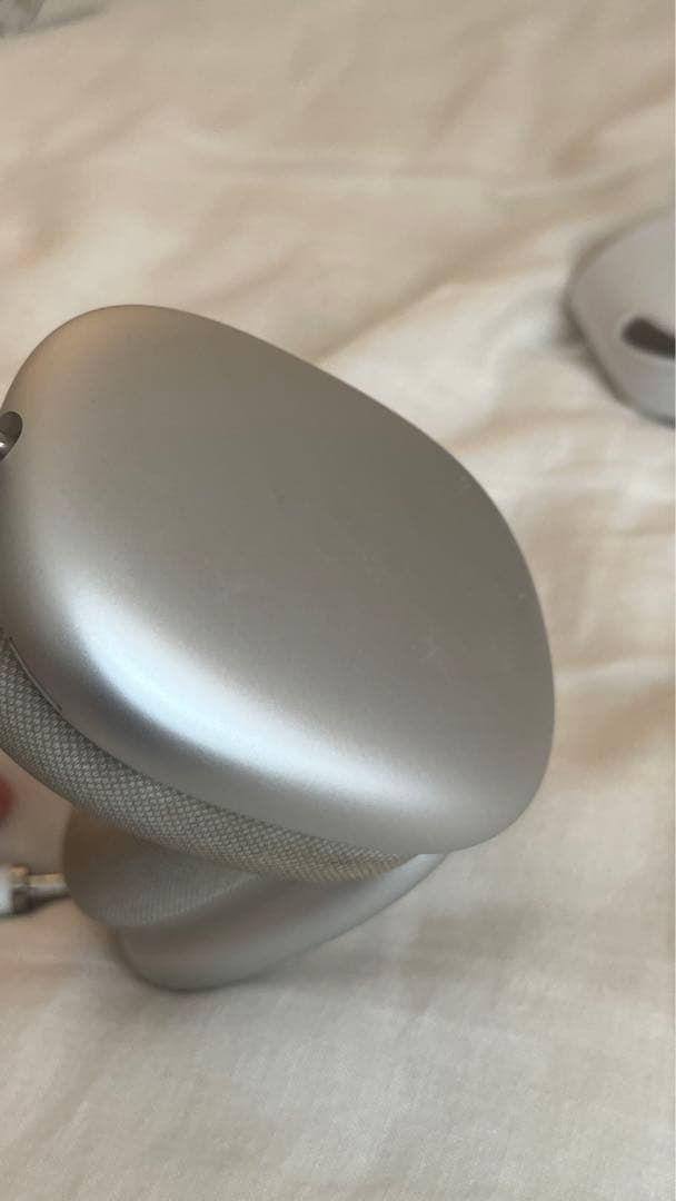AirPods Max シルバー