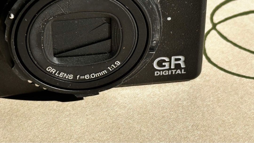 RICOH GR DIGITAL III レンズ付き