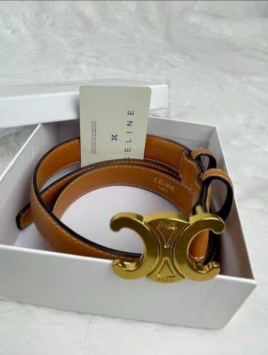 セリーヌ CELINE トリオンフ ベルト 黒 75