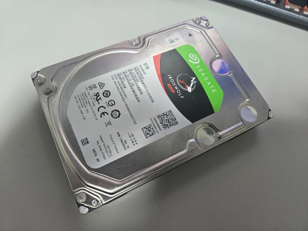 内蔵型ハードディスクドライブ Seagate ST8000VN0022 8TB HDD