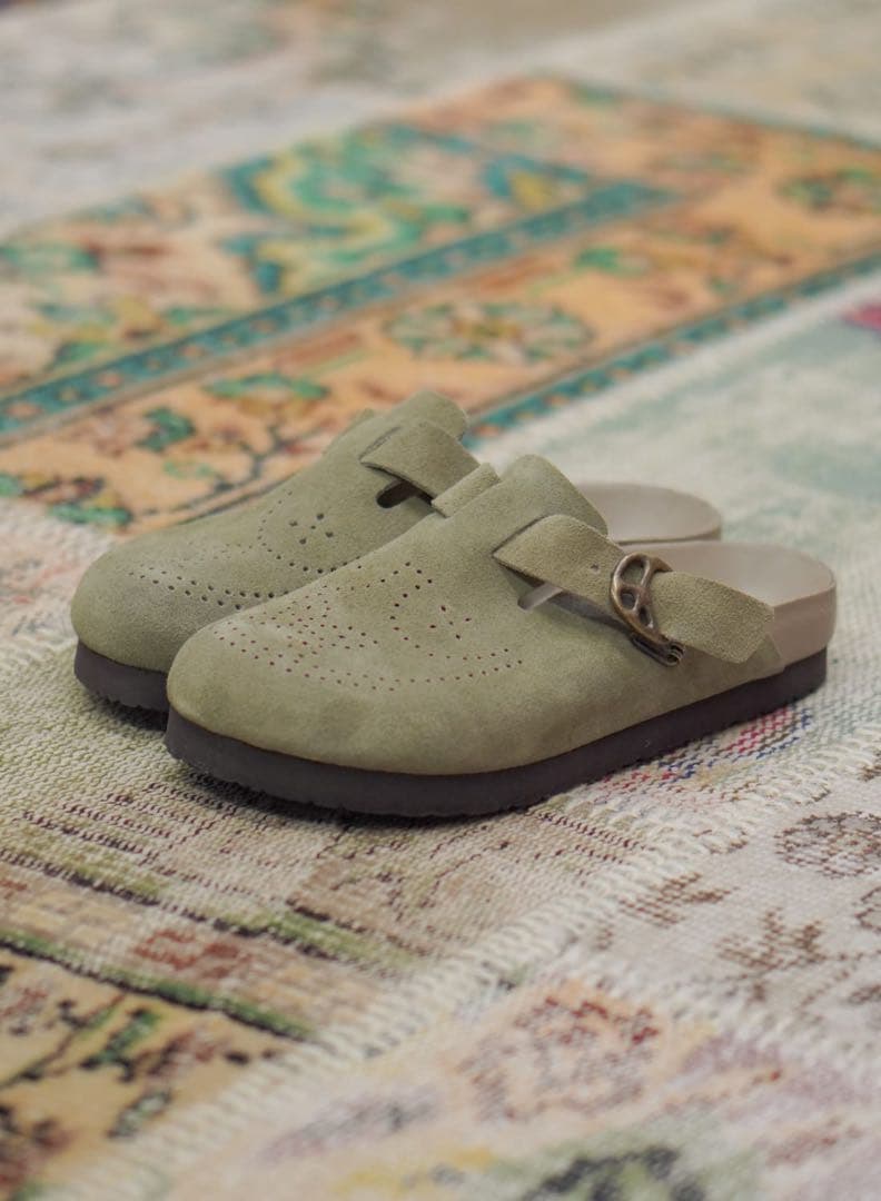 ネスレ　[新品未使用]ニードルス　クロッグサンダル