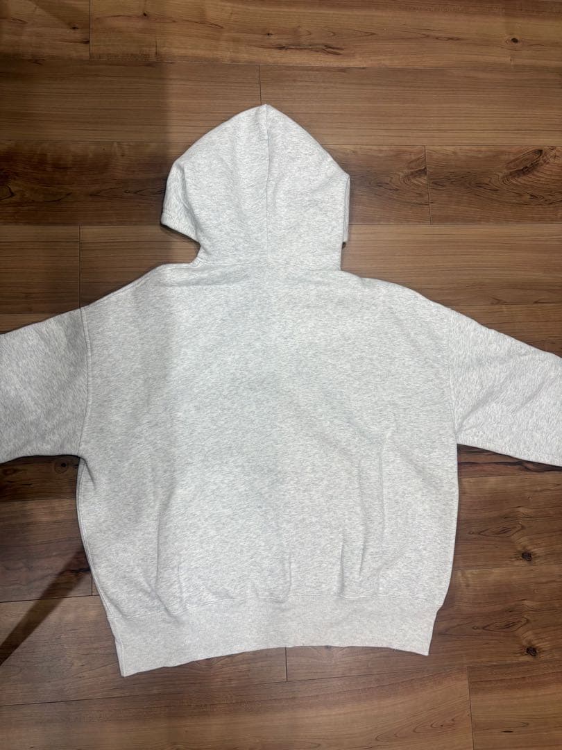 中村アンさん　ファンクラブ　グッズ　トレーナー　パーカー