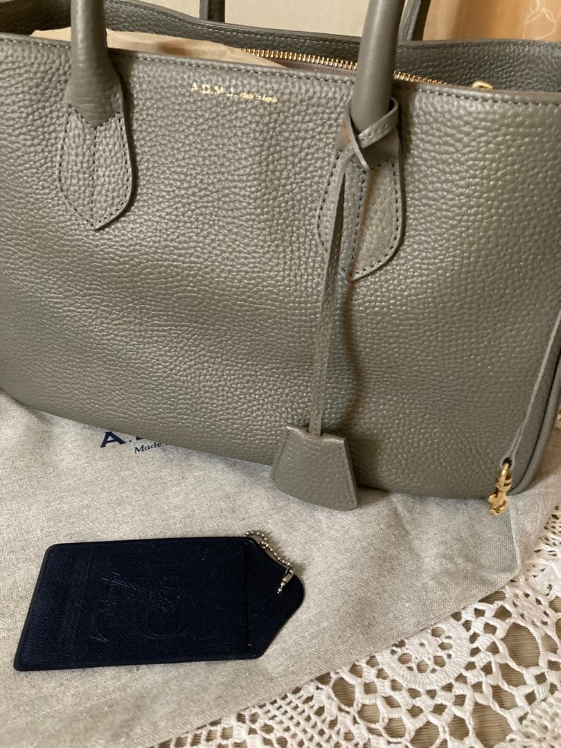 ADMJ グレー レザー バッグ