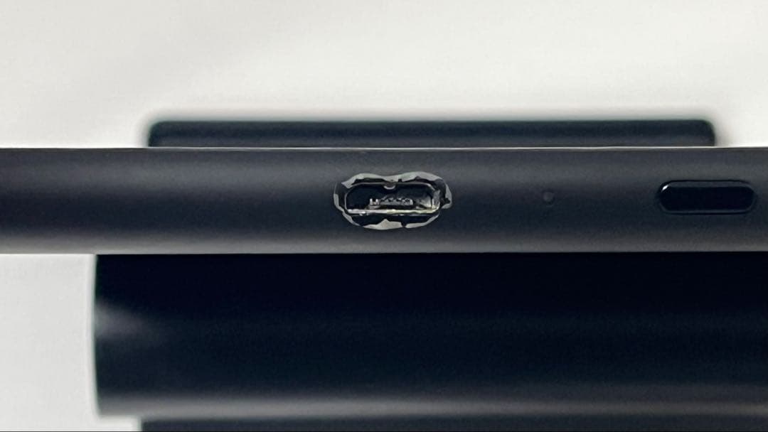 kindle Paperwhite 第10世代　32GB　広告なし、スリーブ付き