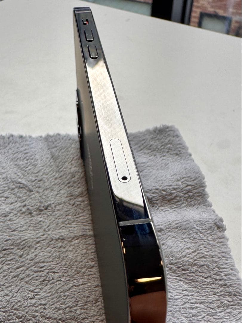 【超美品】Apple iPhone 12 Pro 256GB グラファイト