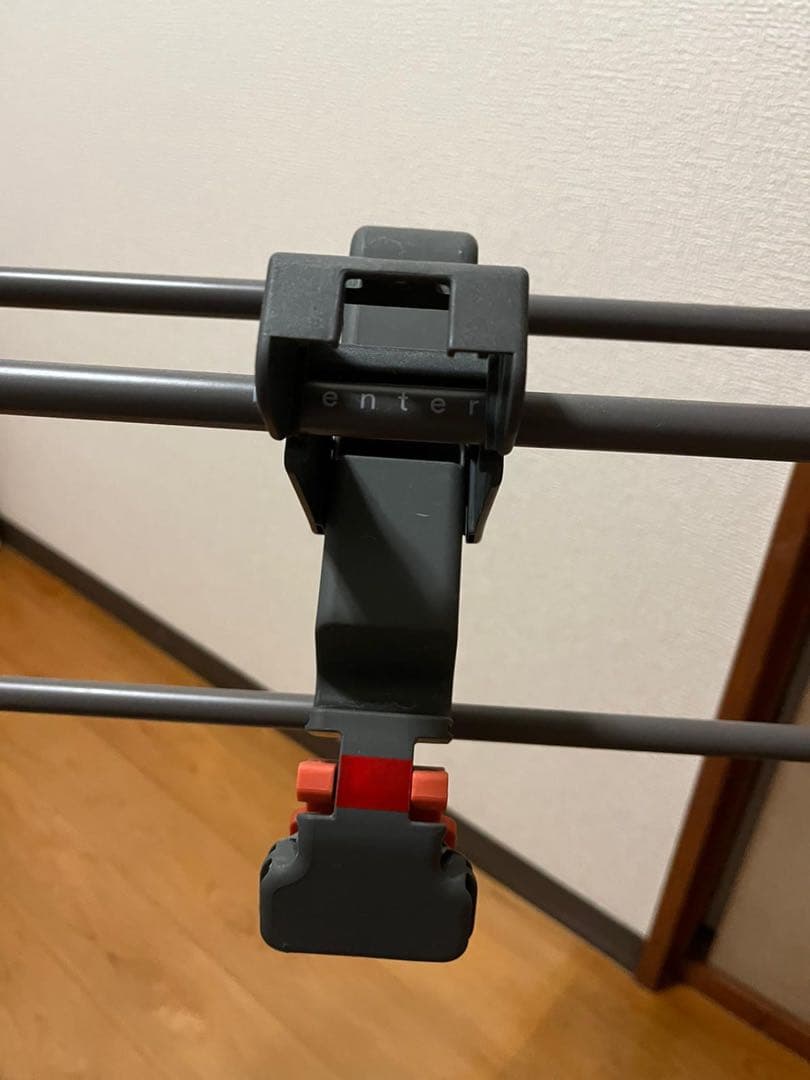 Stokke® Flexi Bath® 鉄製スタンド付き／良好・4か月使用のみ