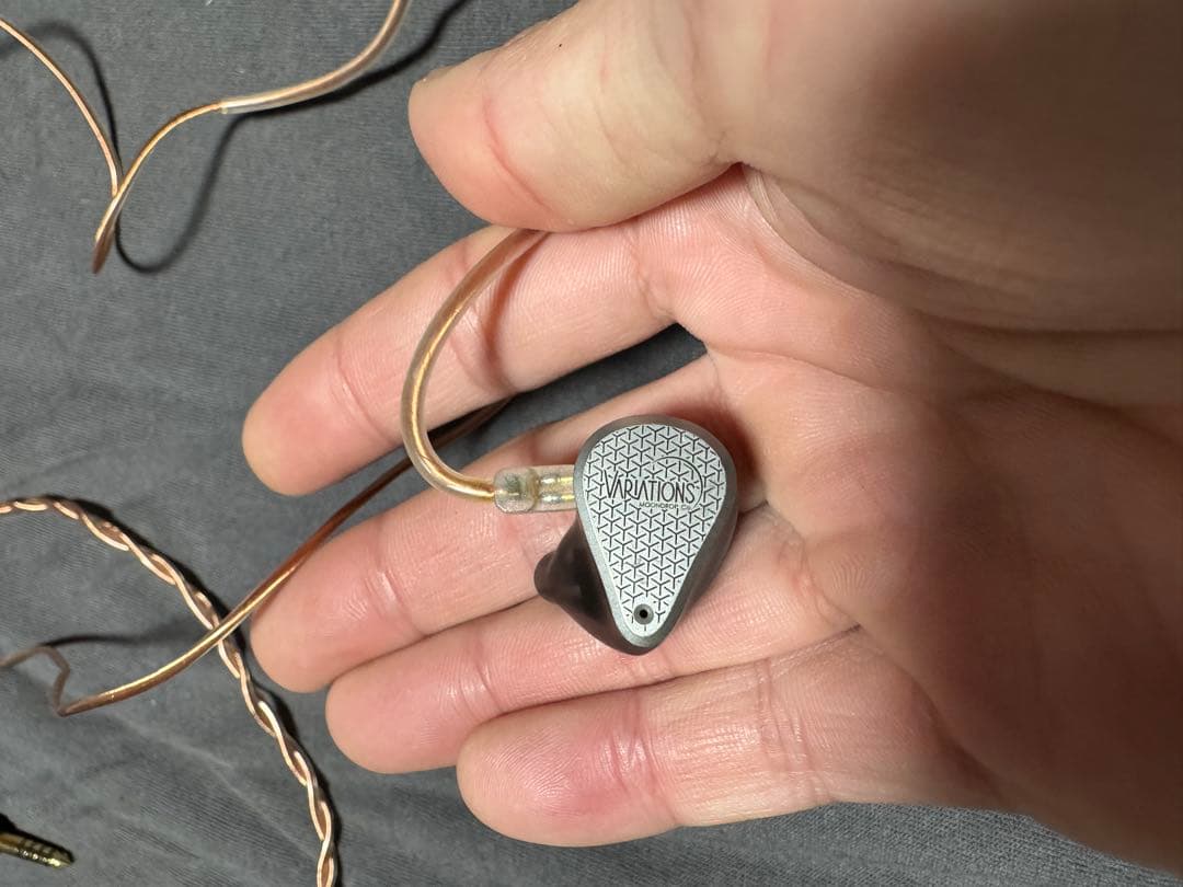 MOONDROP 水月雨 VARIATIONS