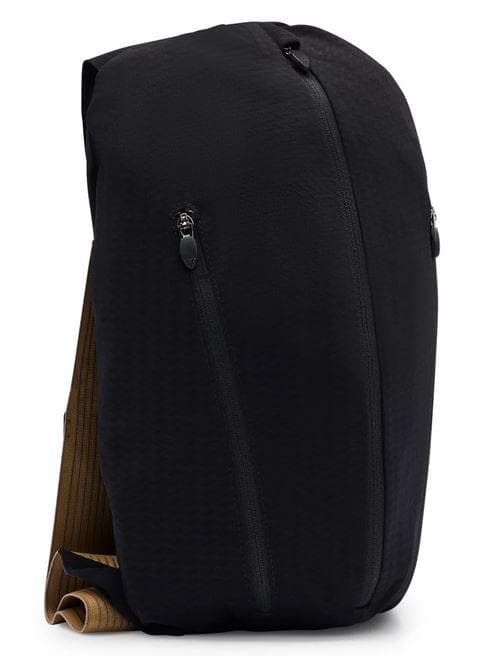 BOSS x ASSOS　防水スパイダーバッグ