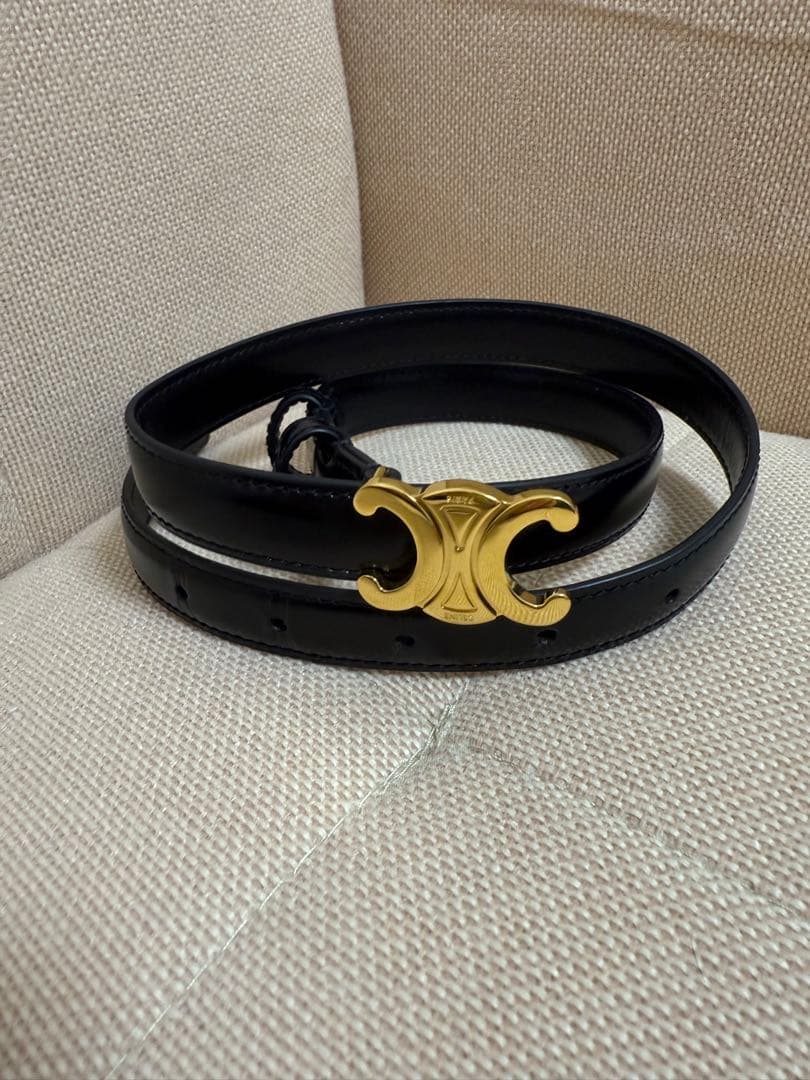 セリーヌ スモール トリオンフ ベルト