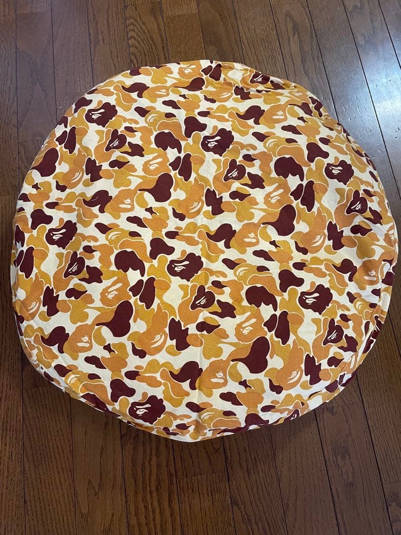 希少！A Bathing Ape カモフラージュ クッションカバー