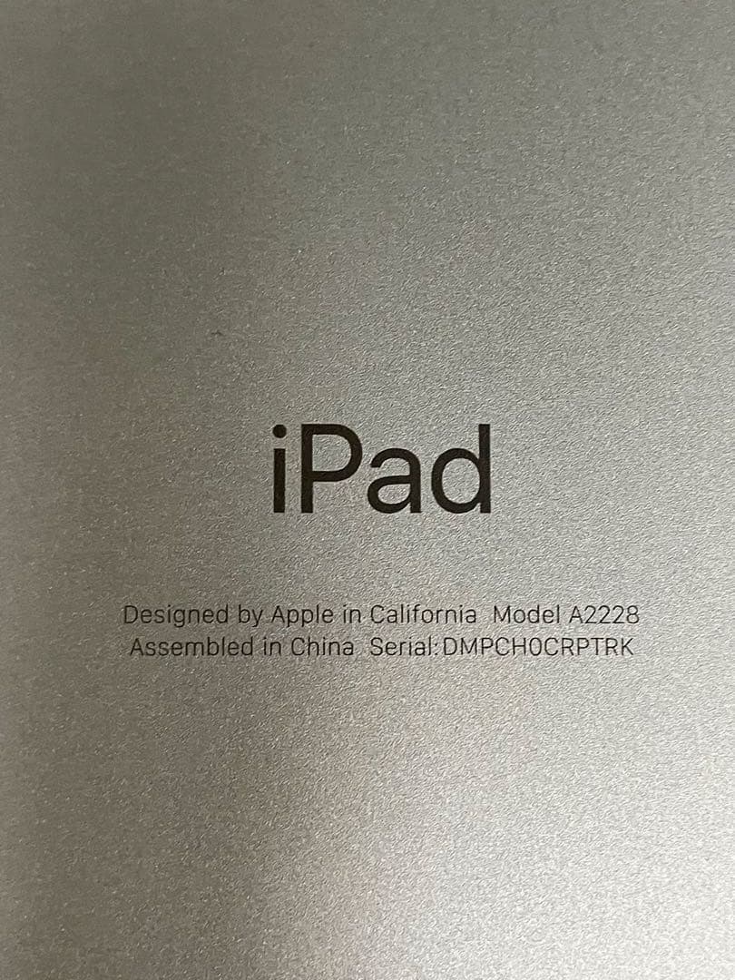Apple iPad Pro 11インチ￼　第2世代　シルバー　MY252J/A