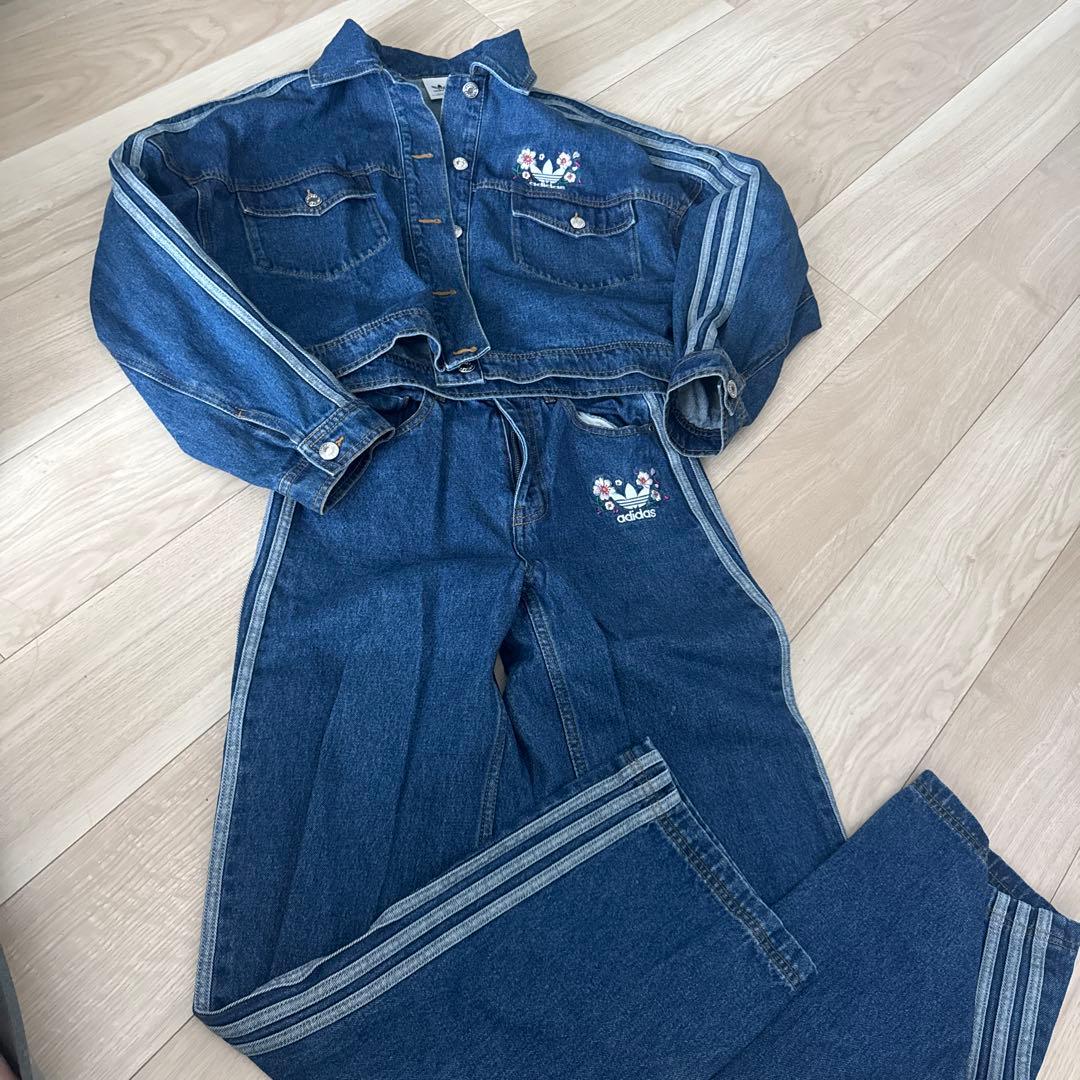 adidas s桜刺繍 デニムジャケットのみ