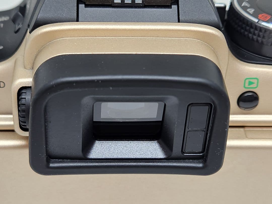 bassyLUMIX GH1 ゴールド AVCHD ミラーレスカメラ 美品