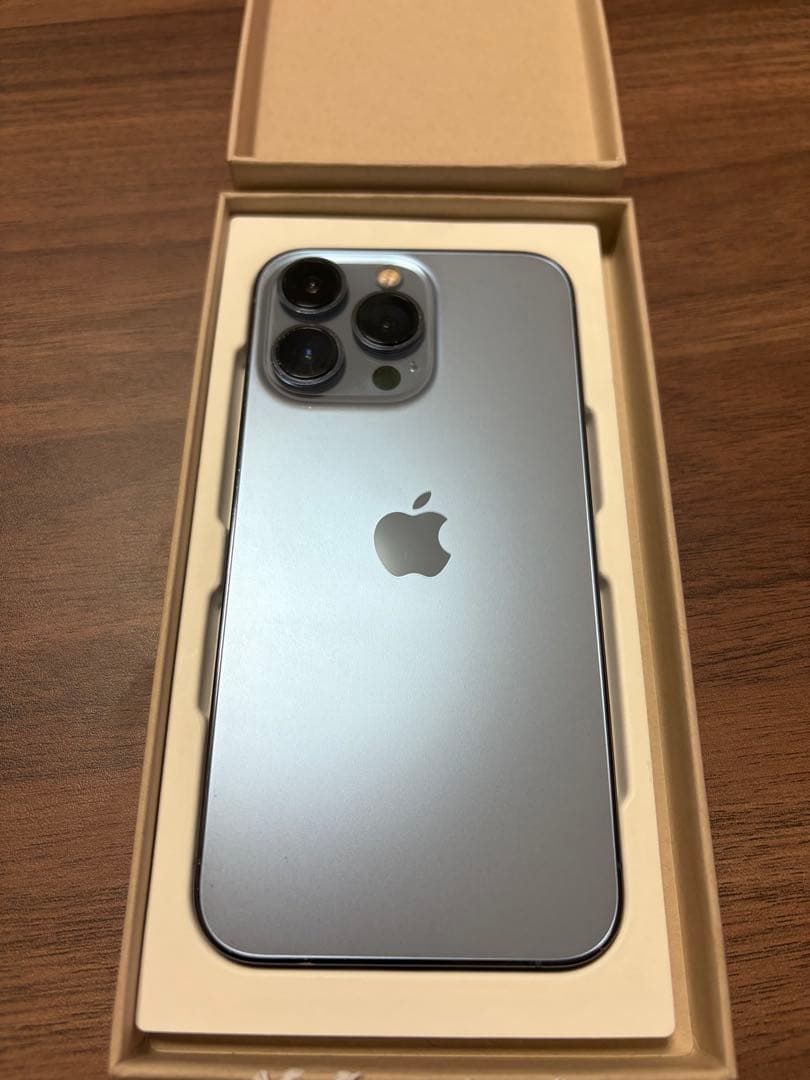 Apple iPhone 13 Pro 256G SIMフリー
