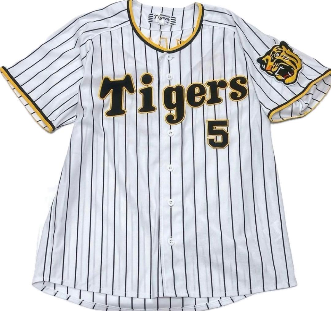美品未着用、阪神タイガース　ユニフォーム　近本Mサイズ
