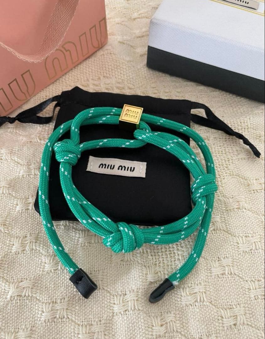 MIUMIUミュウミュウ コード ナイロン ブレスレット