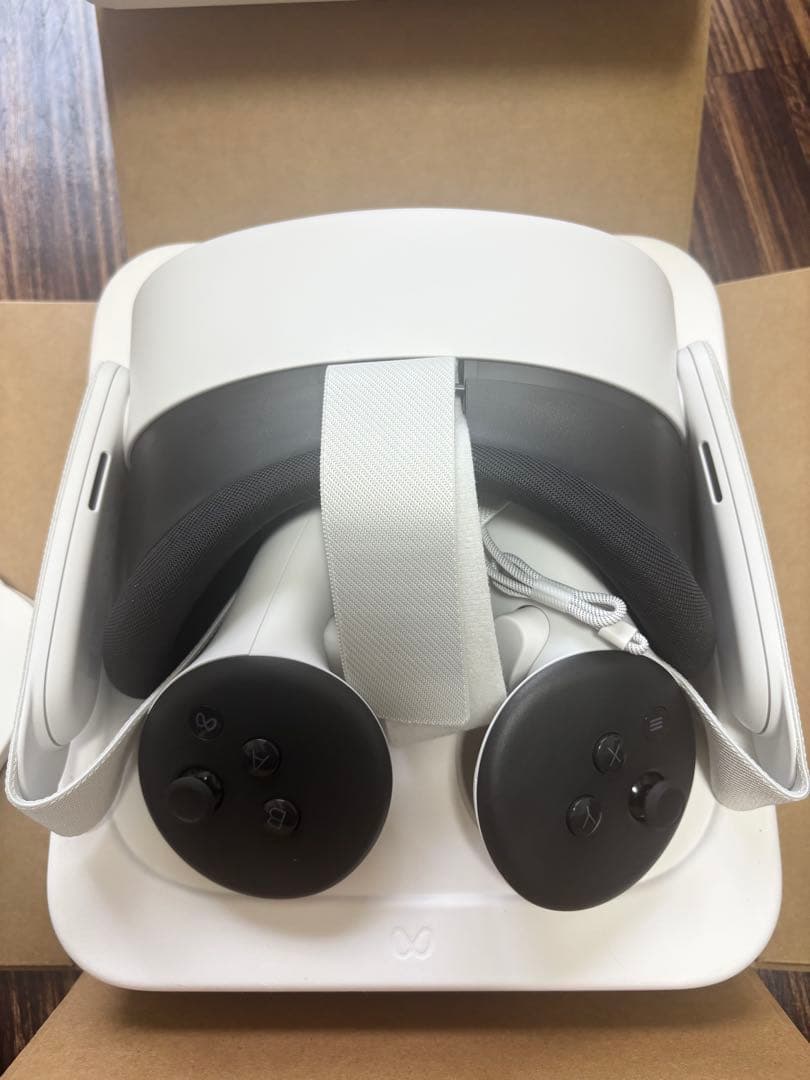  quest3sホワイト コントローラー付き256GB