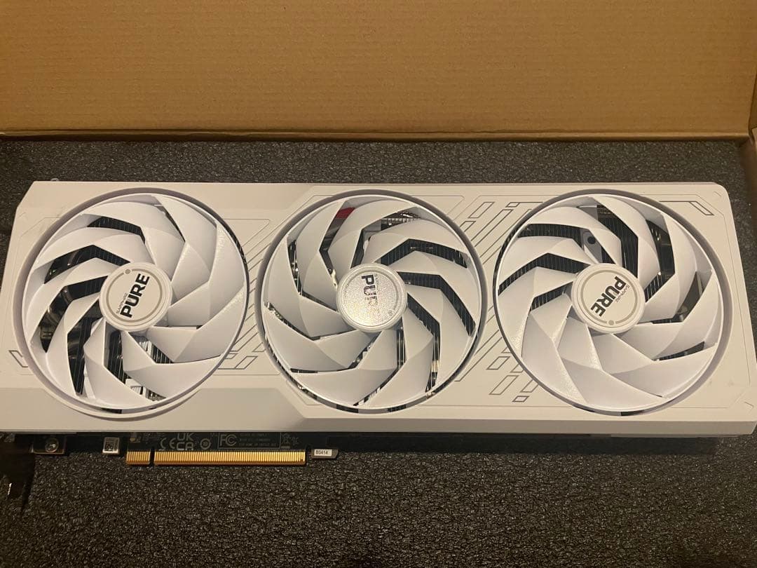 グラフィックボード・グラボ・ビデオカード Sapphire Radeon RX 7800 XT 16GB