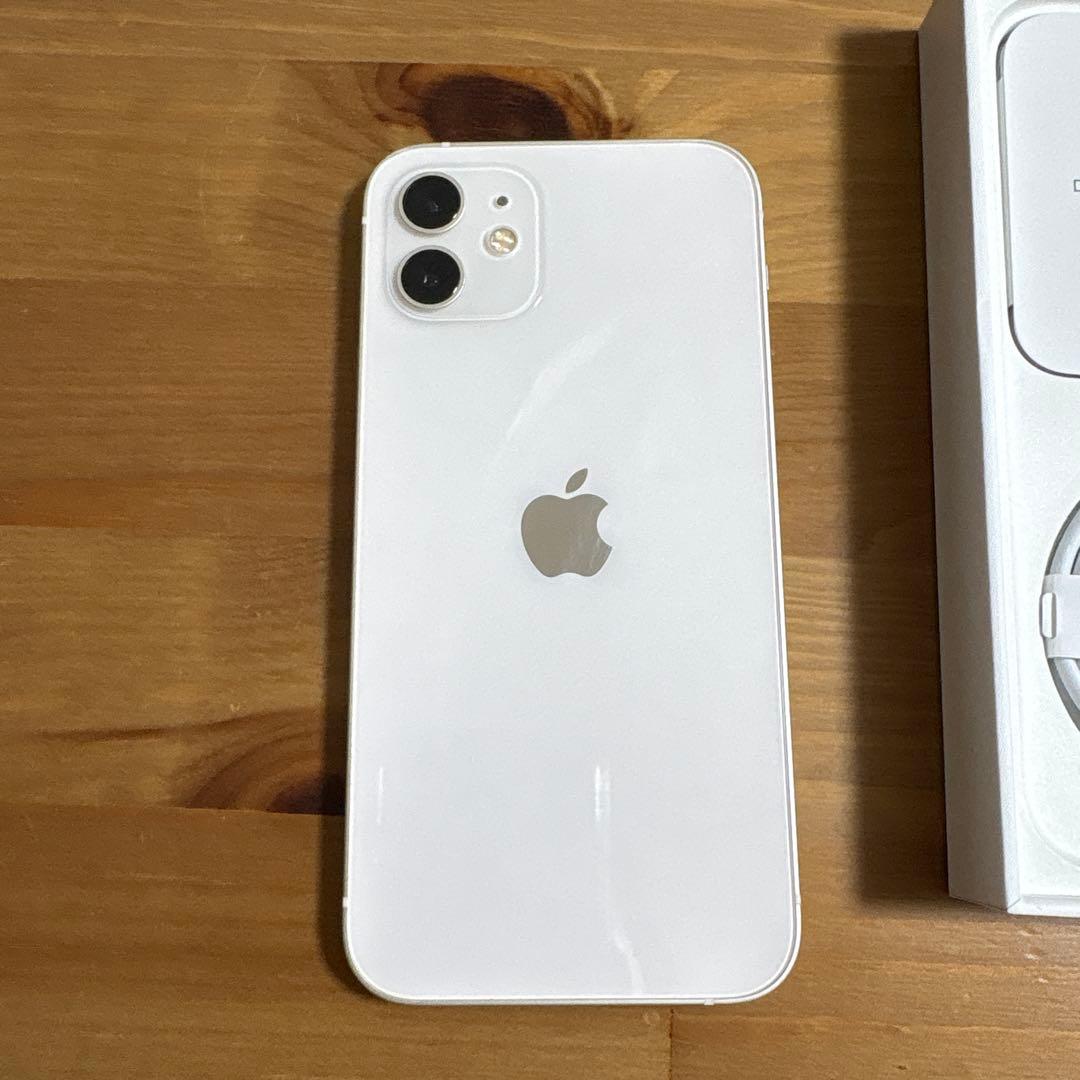 iPhone12 128GB ホワイト　充電100%