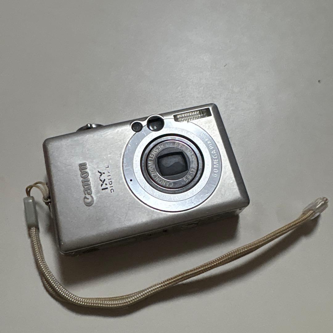 Canon IXY DIGITAL 70 シルバー