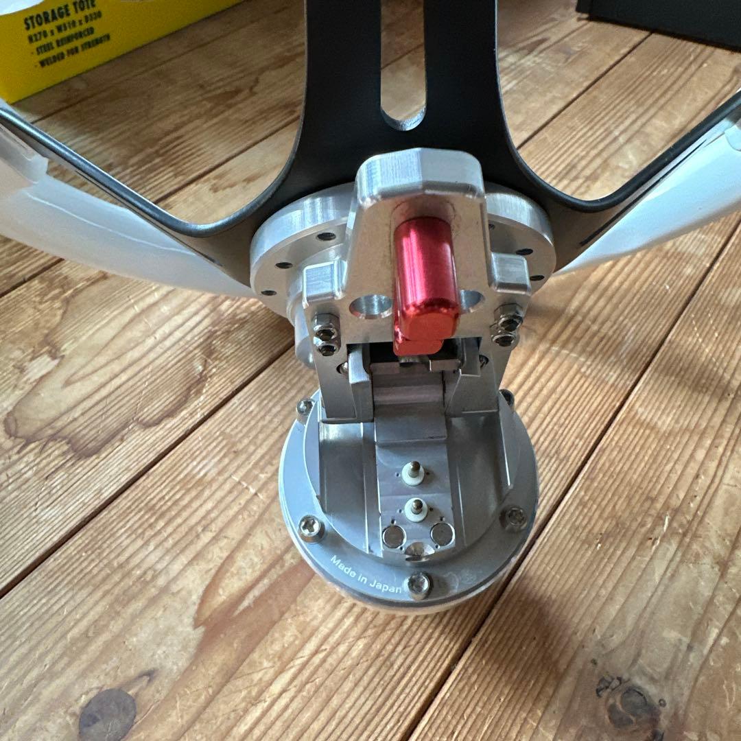 ⭐︎アベニューステアリング　ラフィックスGTC ハイエースおまけ付き⭐︎