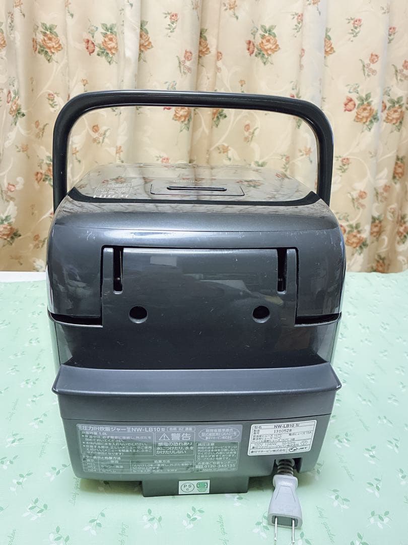 象印　圧力IH炊飯ジャー　炎舞炊き NW-LB10 動作確認済み 2021年製