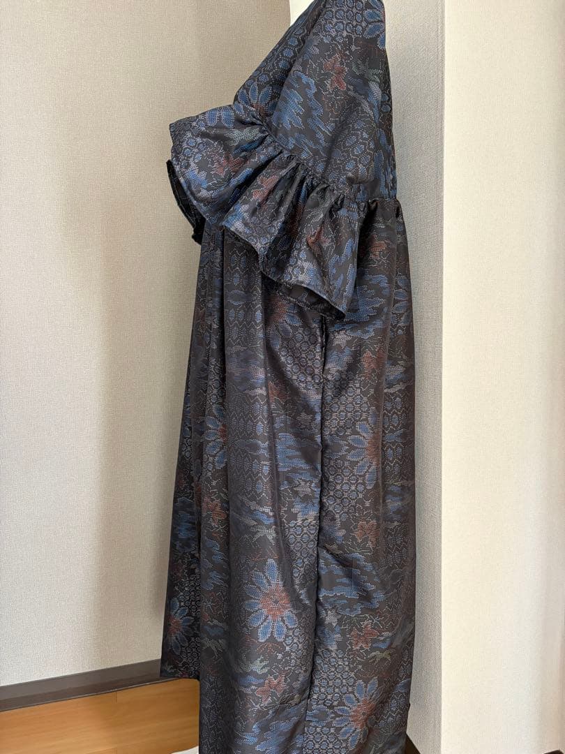 ★着物リメイク★　大島紬　フリル袖のゆったりワンピ　ブルー＆ブラック