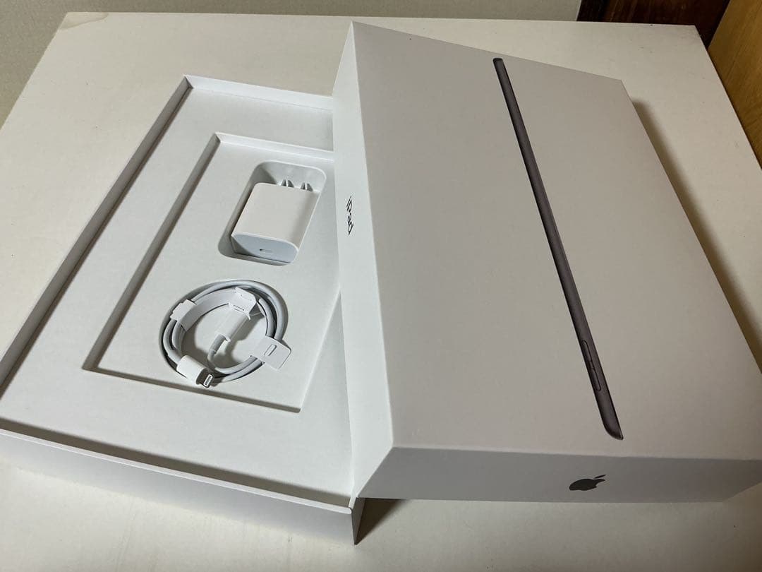 セール中❣️IPAD(第9世代)256GWi-Fi+Cellular⭐️超美品