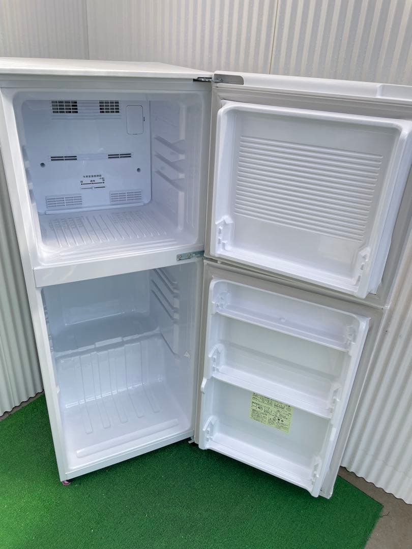 823 ユーイング 140L 2ドア冷蔵庫 ホワイト ファン式 自動霜取り 単身