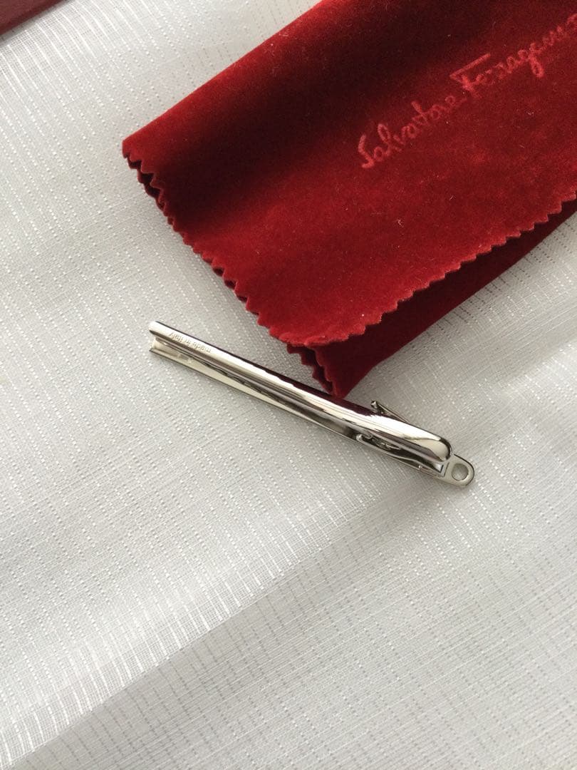 新品 フェラガモ Salvatore Ferragamo ネクタイピン シルバー