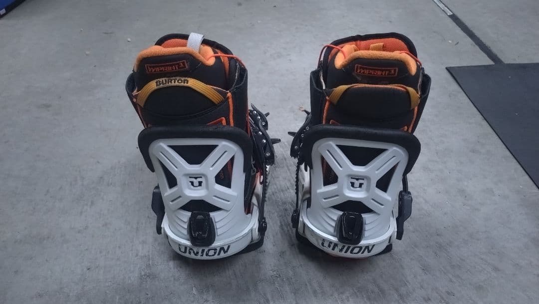 Burton 子供用スノーボードブーツ とUNION ビィンディング