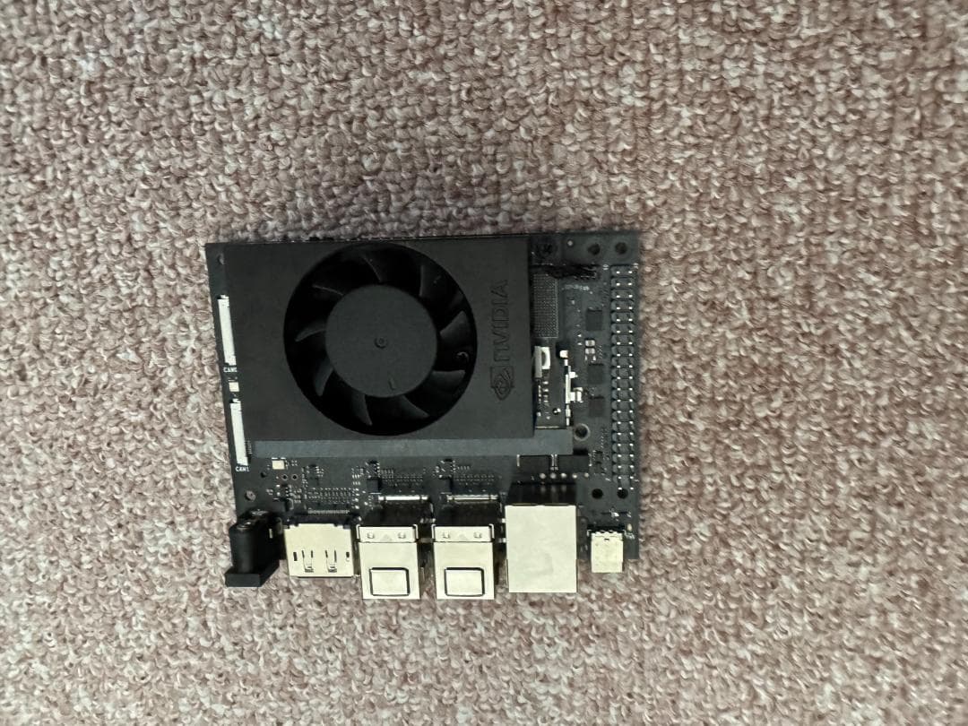 NVIDIA Jetson Orin Nano 開発者キット