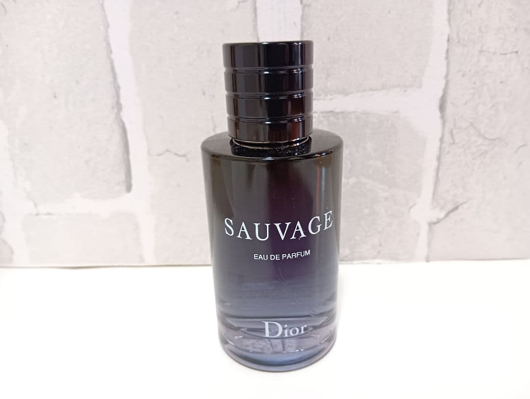 ソヴァージュ オードゥパルファン 100ml　dior 香水