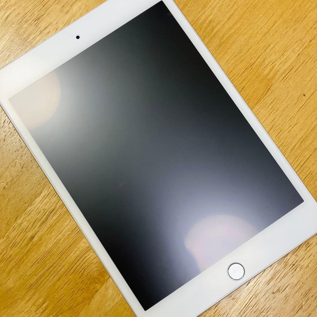 Apple ipad mini4 128gb wi-fiモデル　タブレット